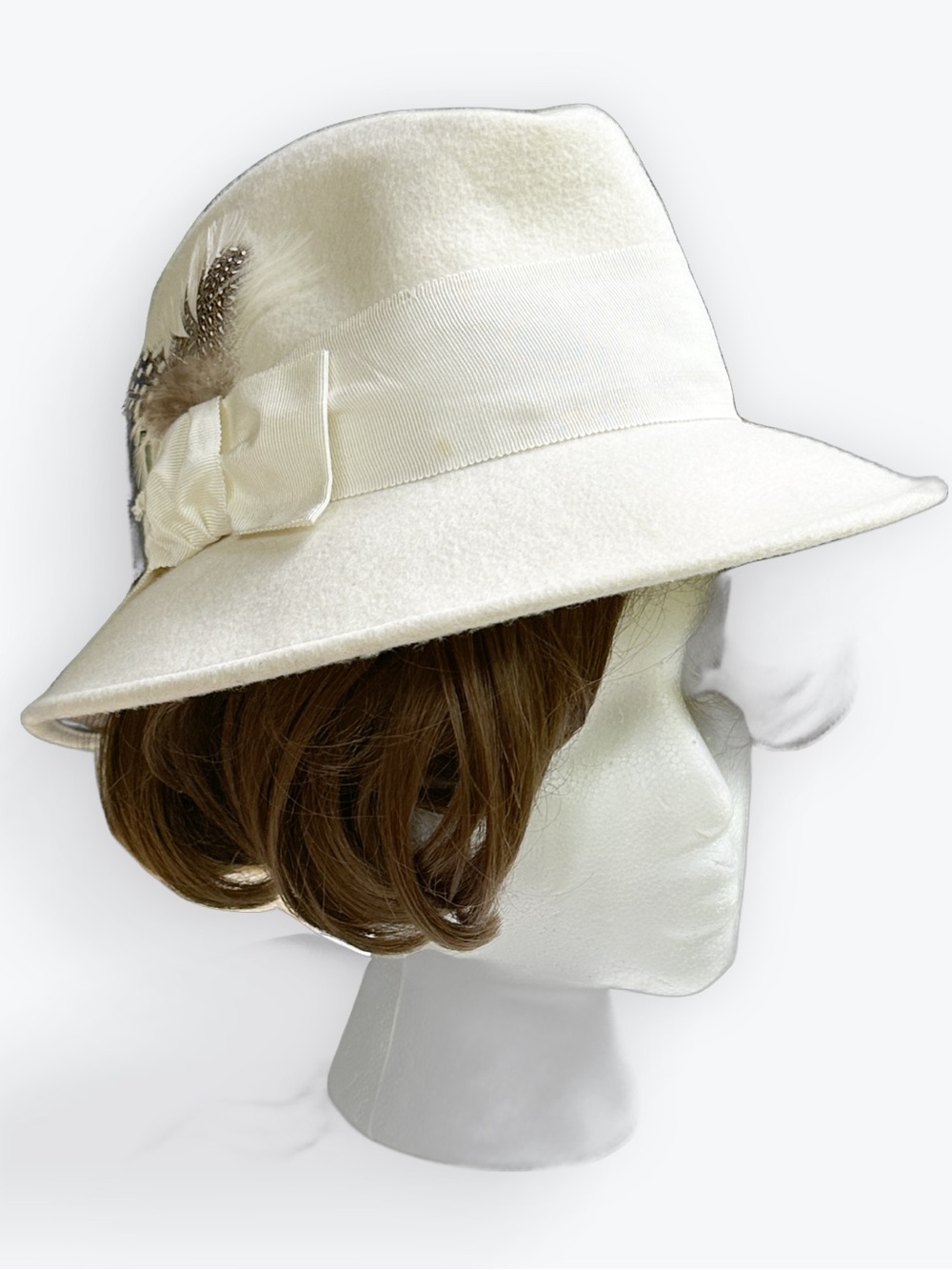 Sophisticated Effortless White Wool Pinched Fedora Hat Betmar New York